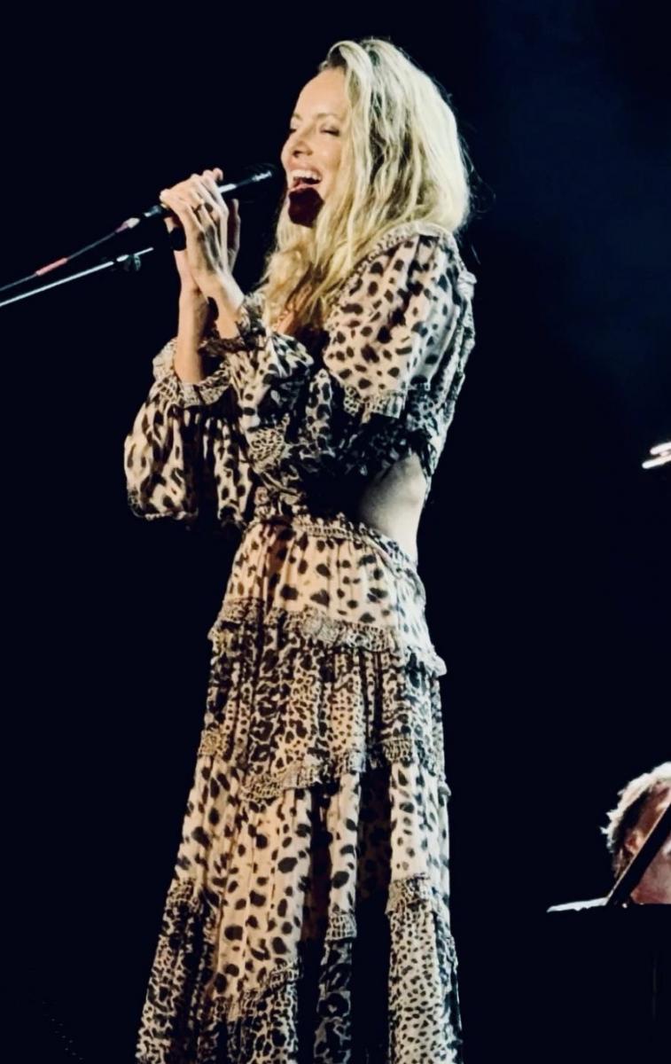 Бижу Филиппс нуждается в срочной операции 