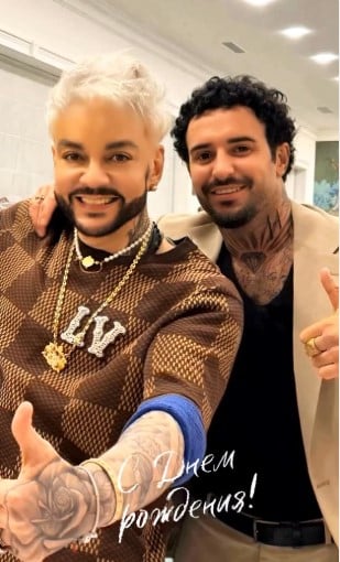 Філіп Кіркоров зі своїм директором