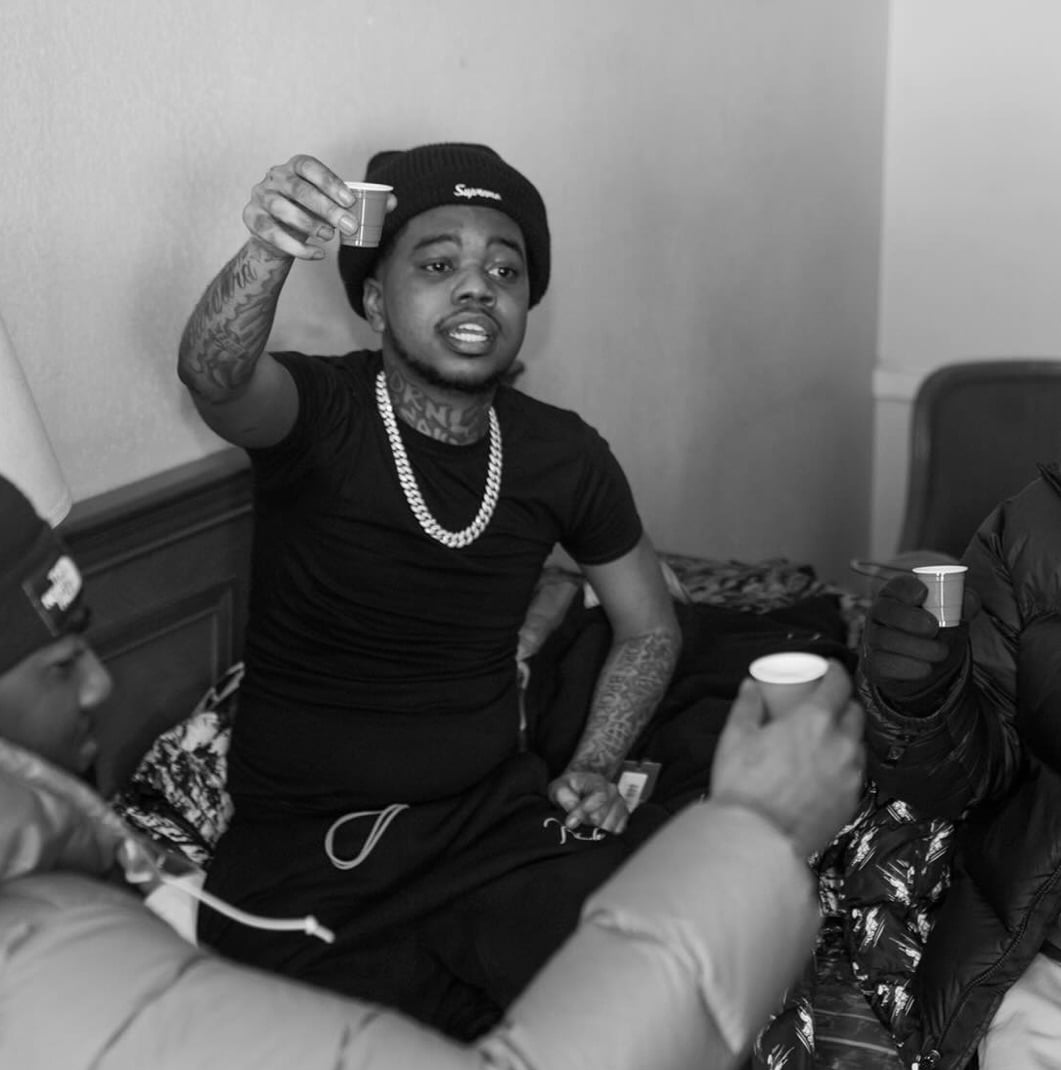 Причины смерти пока не раскрываются Причины смерти пока не раскрываются