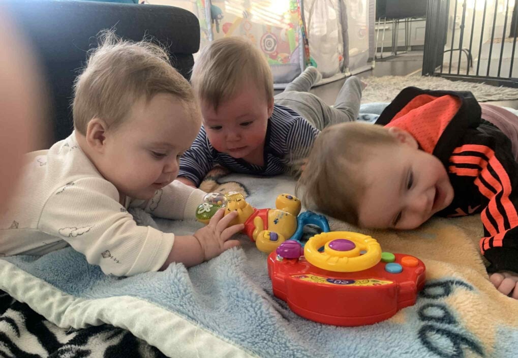 Трійнятам Марі Густавссон вже 8 місяців