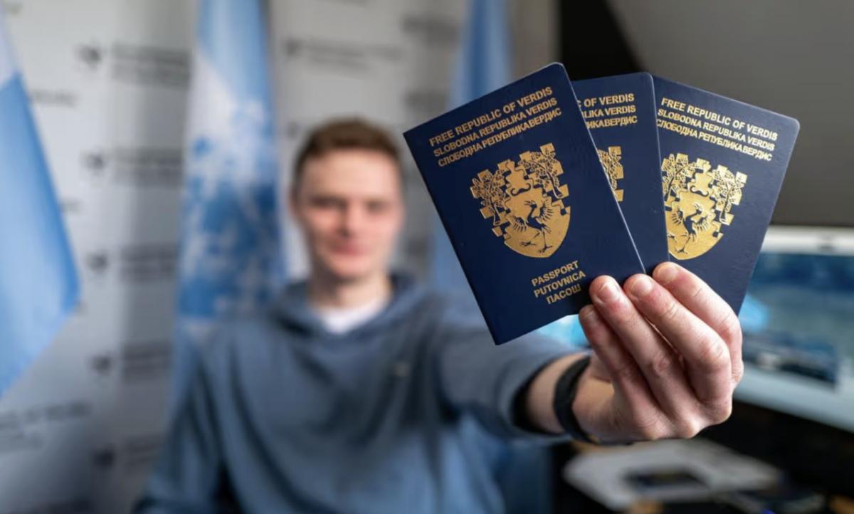 Дэниел Джексон объявил себя президентом Вердис Дэниел Джексон объявил себя президентом Вердис