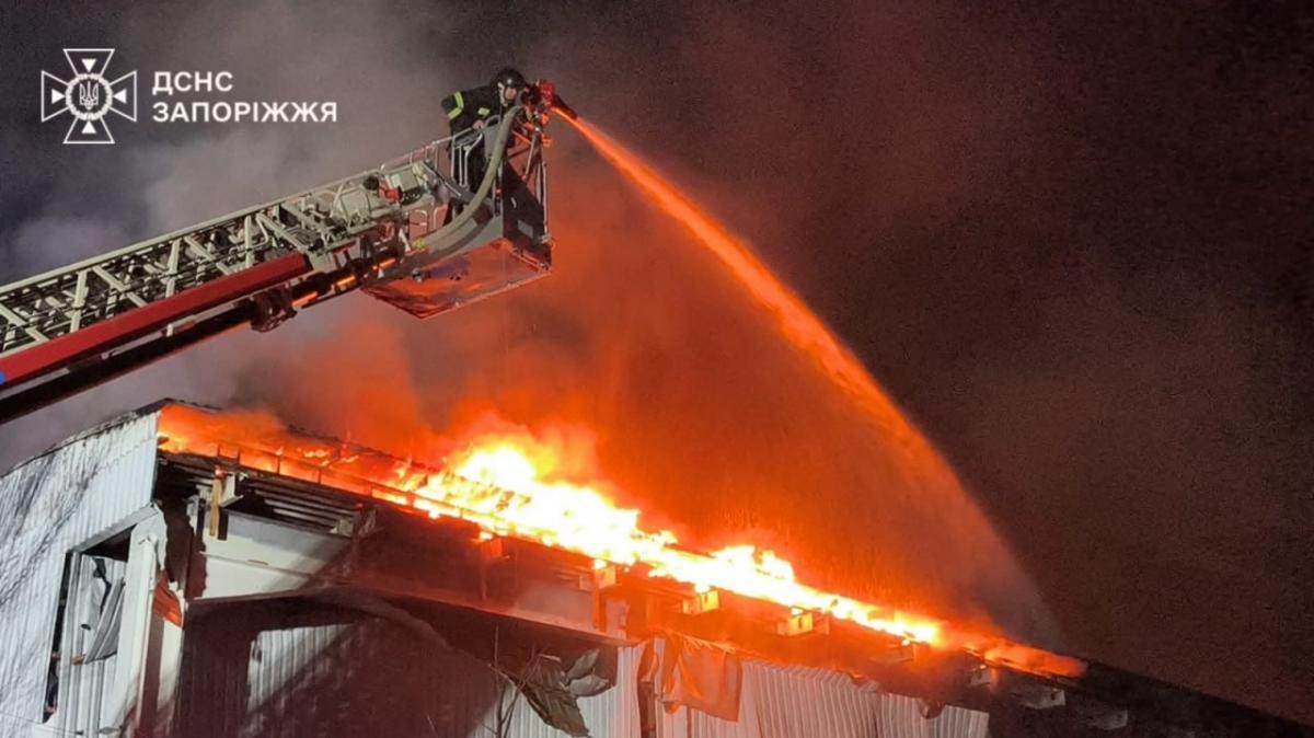 Последствия удара по Запорожью 23 февраля Последствия удара по Запорожью 23 февраля