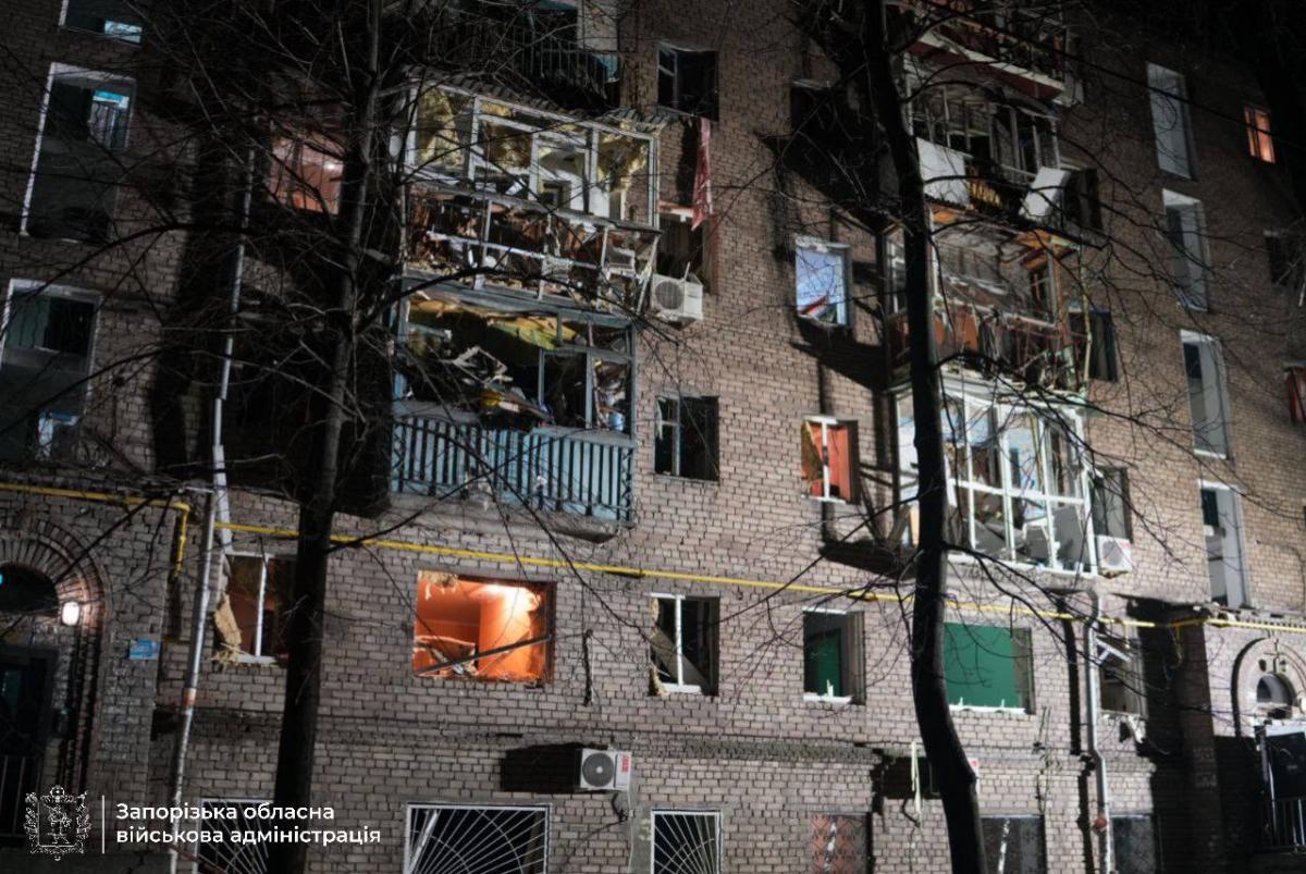 Наслідки удару по Запоріжжю 23 лютого