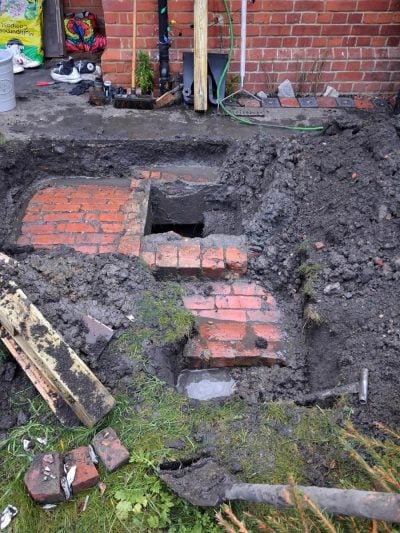 Несподівана споруда під землею