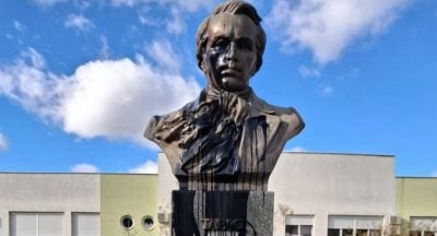 Памятник Тарасу Шевченко в Новом Саду. Razglas news Памятник Тарасу Шевченко в Новом Саду. Razglas news