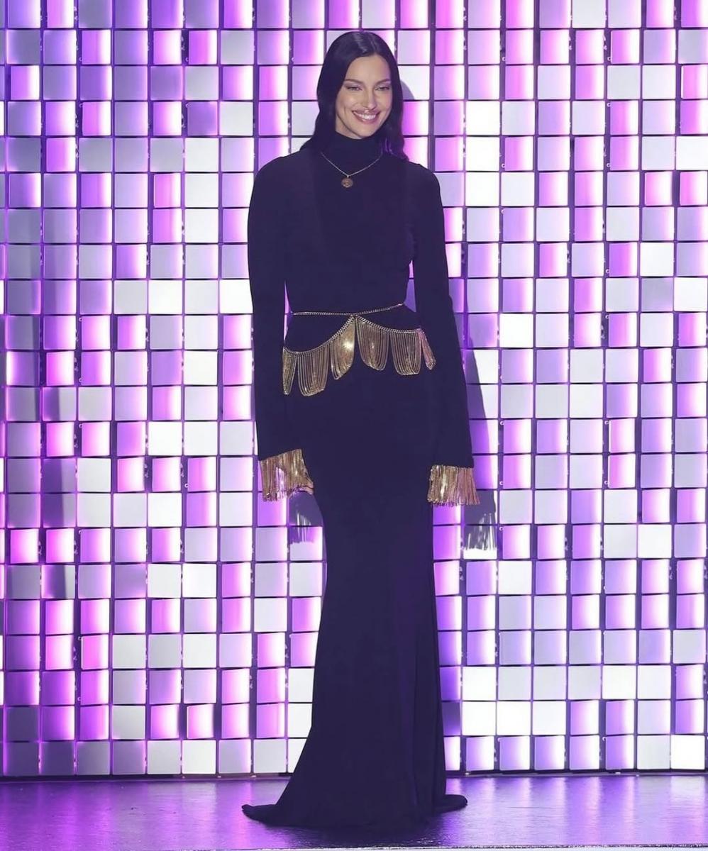 Ирина Шейк - позиция