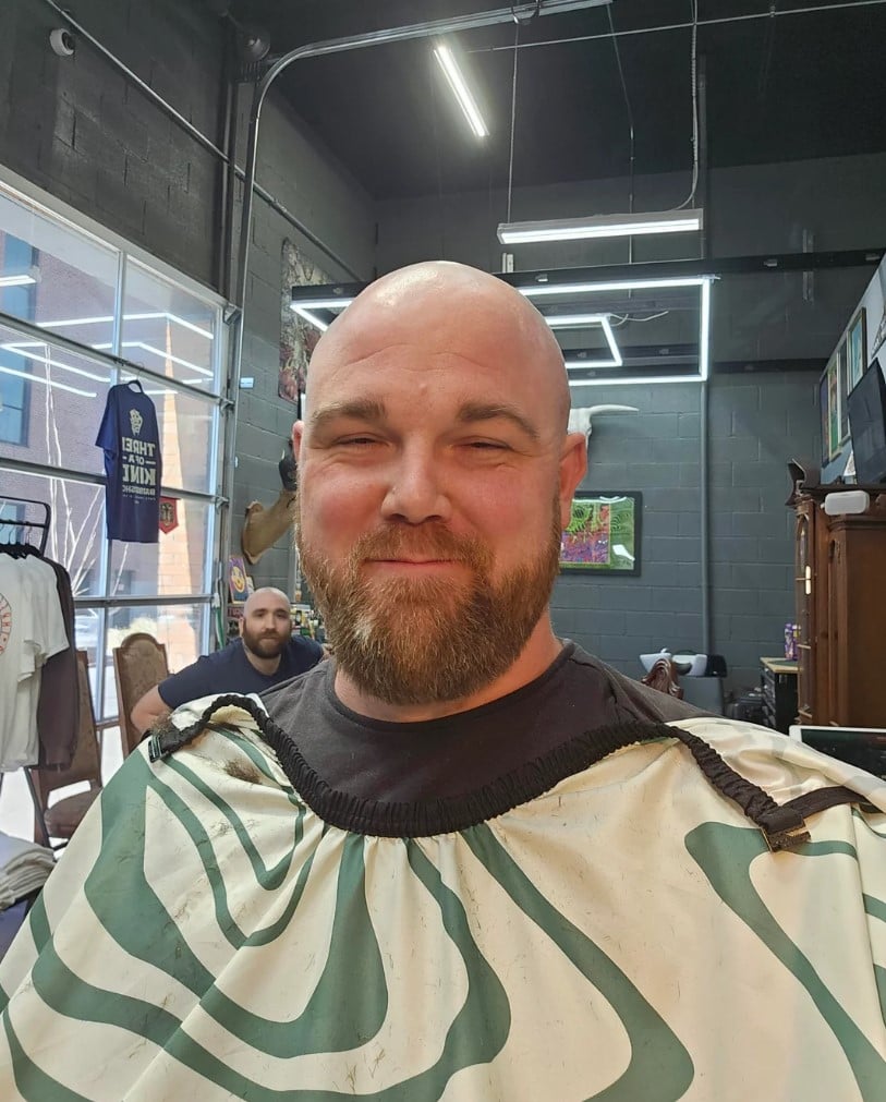 Нова стрижка чоловіка