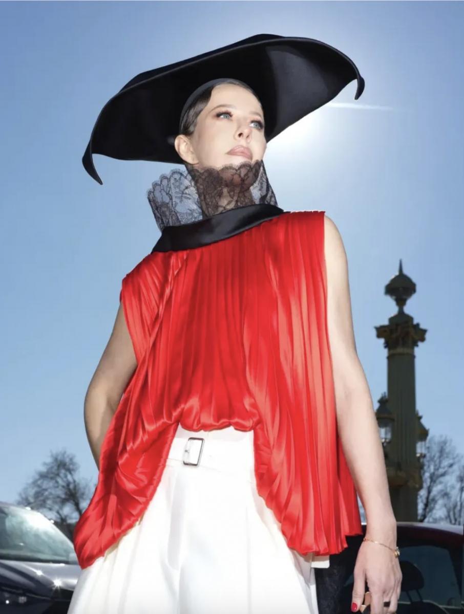 Собчак висміяли за безглуздий наряд 