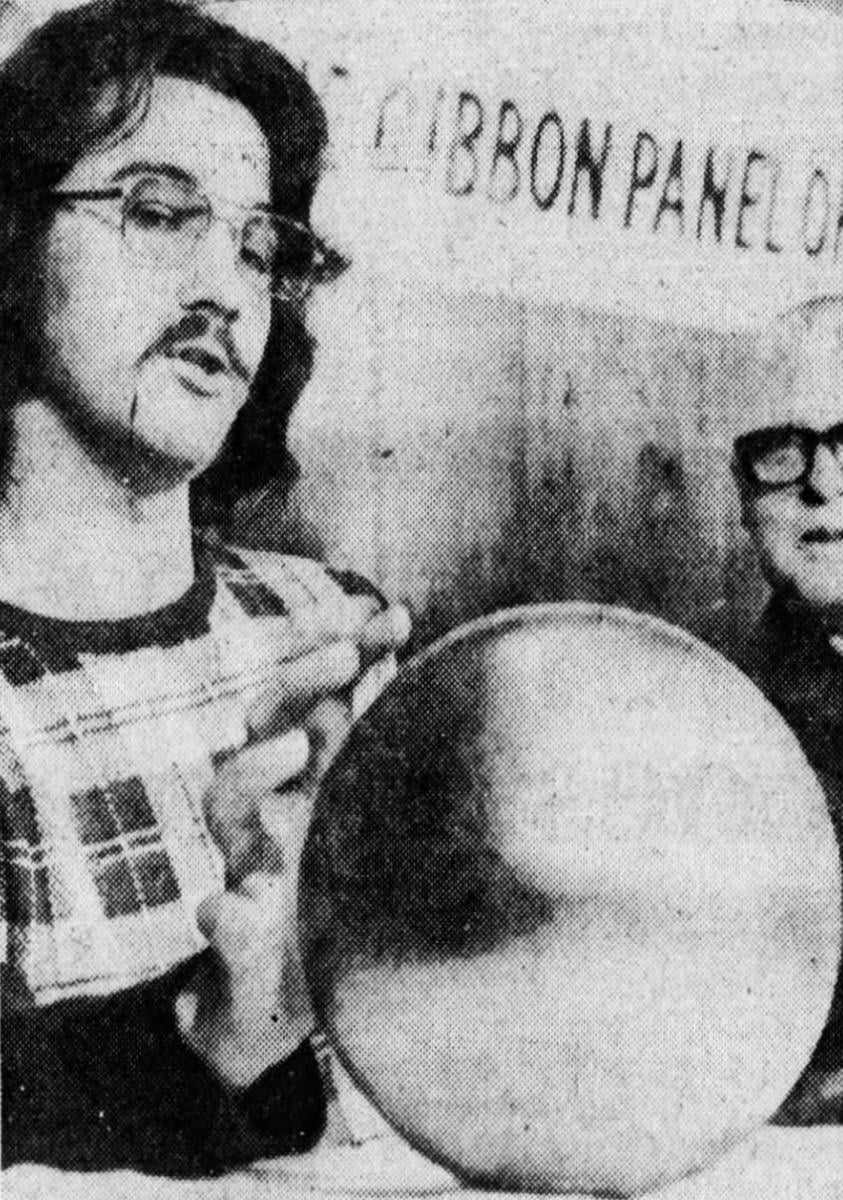 Сфера могла двигаться сама и издавать странные звуки