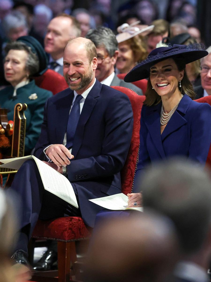 Принц Вільям і Кейт Міддлтон — справа принца Ендрю Принц Вільям і Кейт Міддлтон — справа принца Ендрю