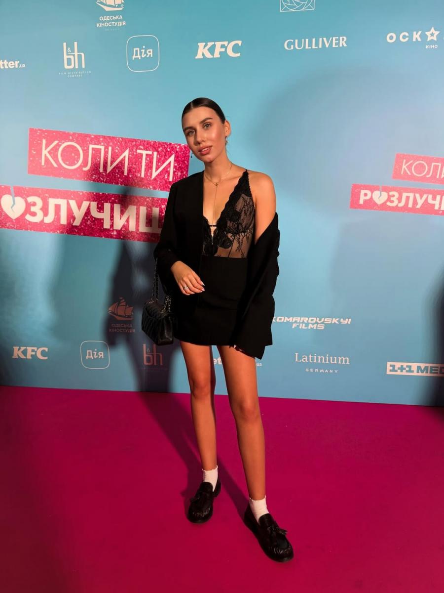 Юлиана Танчинец - образ на красной дорожке