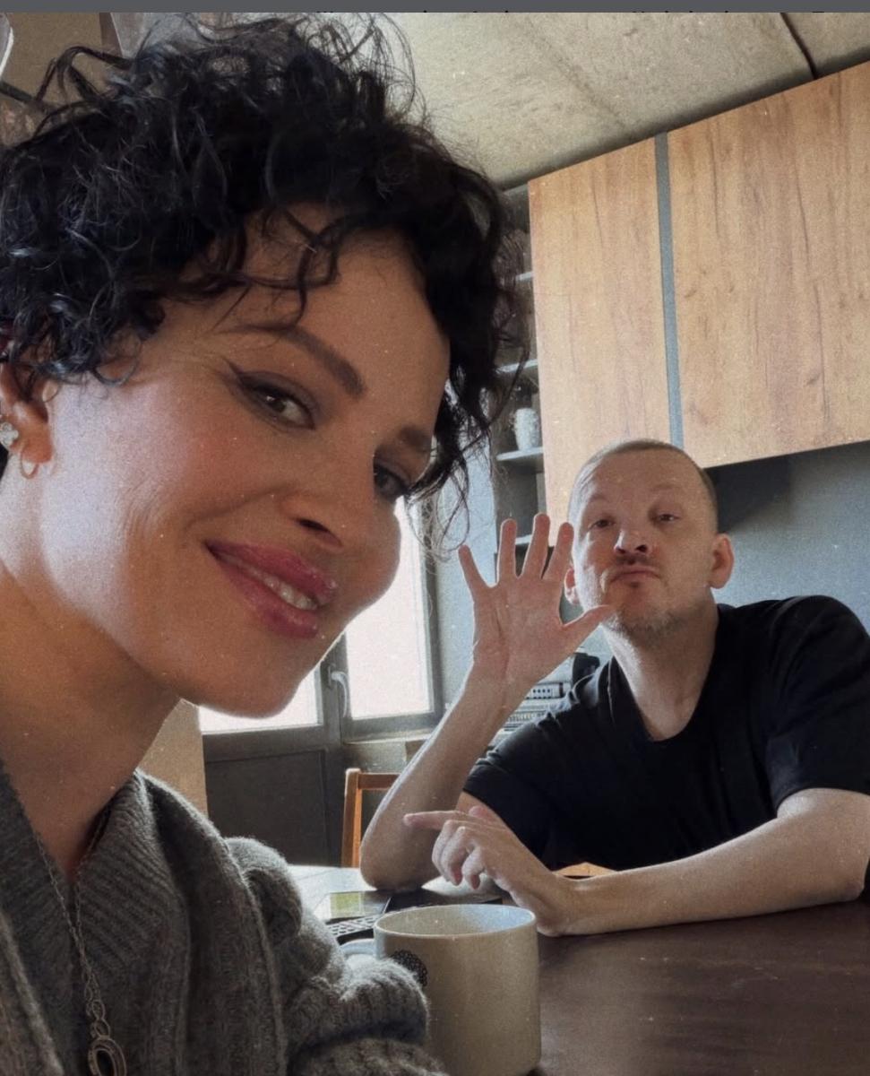 Даша Астаф'єва заінтригувала шанувальників 