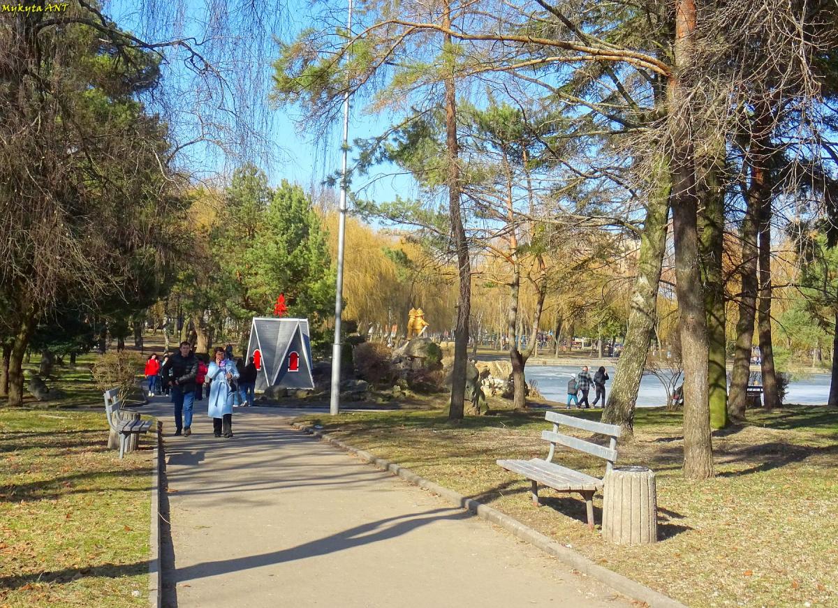 На Рівненщині погіршиться погода: синоптики попереджають про стрибки температури