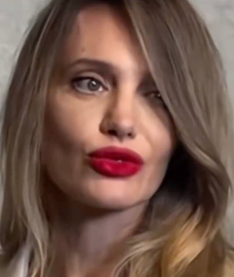 Джолі здивувала своїх шанувальників 