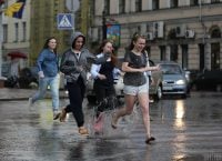 Погода готовит сюрприз: где в Украине резко потеплеет и выпадут дожди