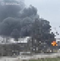 РФ ударила по Запорожью: без света десятки тысяч абонентов, есть раненый