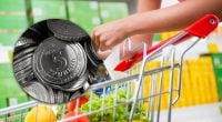 Дешевше вже нікуди: базовий продукт різко впав у ціні, скільки тепер коштує