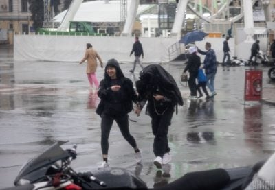 Дождь и мокрый снег: Украину накрывает внезапное похолодание