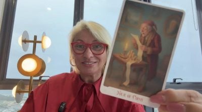 Кому придётся всё менять: Таро-прогноз на новолуние 19 марта для всех знаков