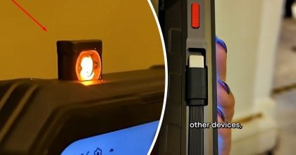 Навіть прикурювач є: в Китаї випустили найкращий телефон на випадок апокаліпсису