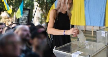 За яких умов українці підтримали б передачу Донбасу РФ: що показало опитування