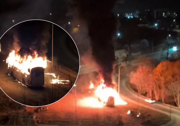 Во Львове прогремел громкий взрыв, горит автобус — первые подробности