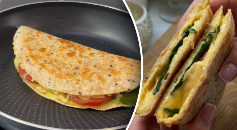 Не просто омлет: рецепт сытного завтрака из двух яиц за 5 минут