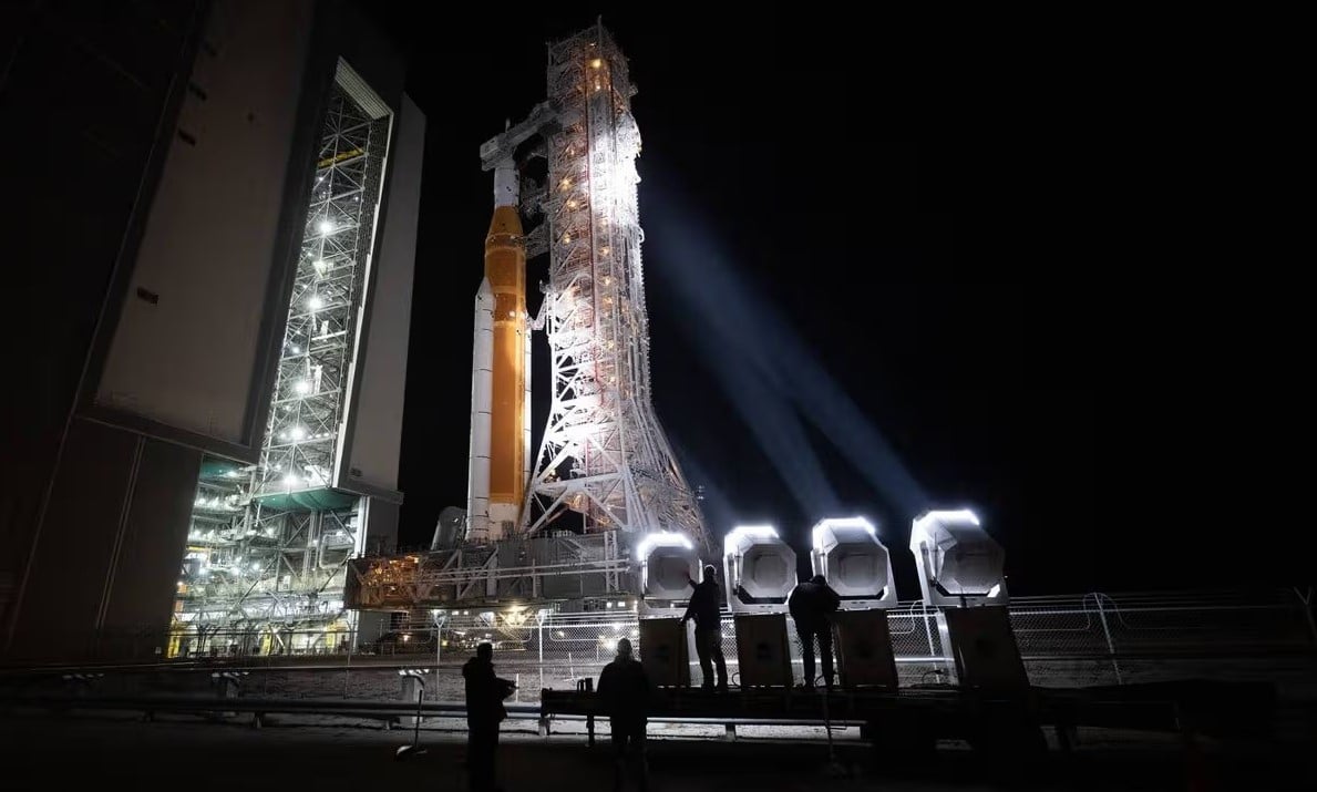 Незважаючи на успішний запуск, останні хвилини перед стартом виявилися надзвичайно напруженими