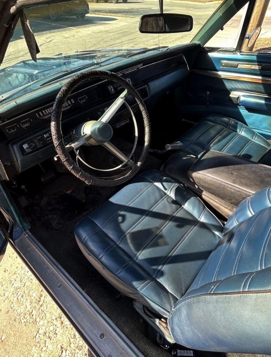 Син продає успадкований від батька рідкісний Dodge Coronet