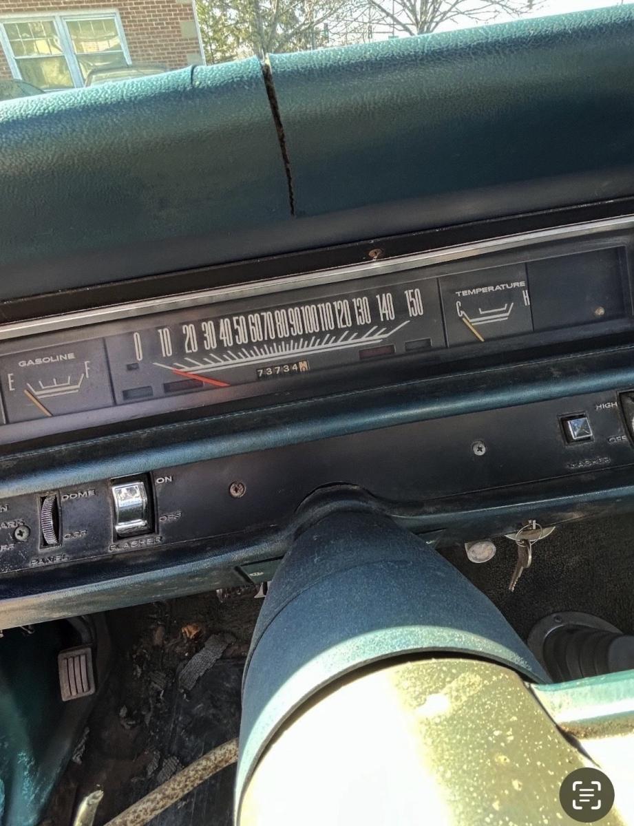 Син продає успадкований від батька рідкісний Dodge Coronet