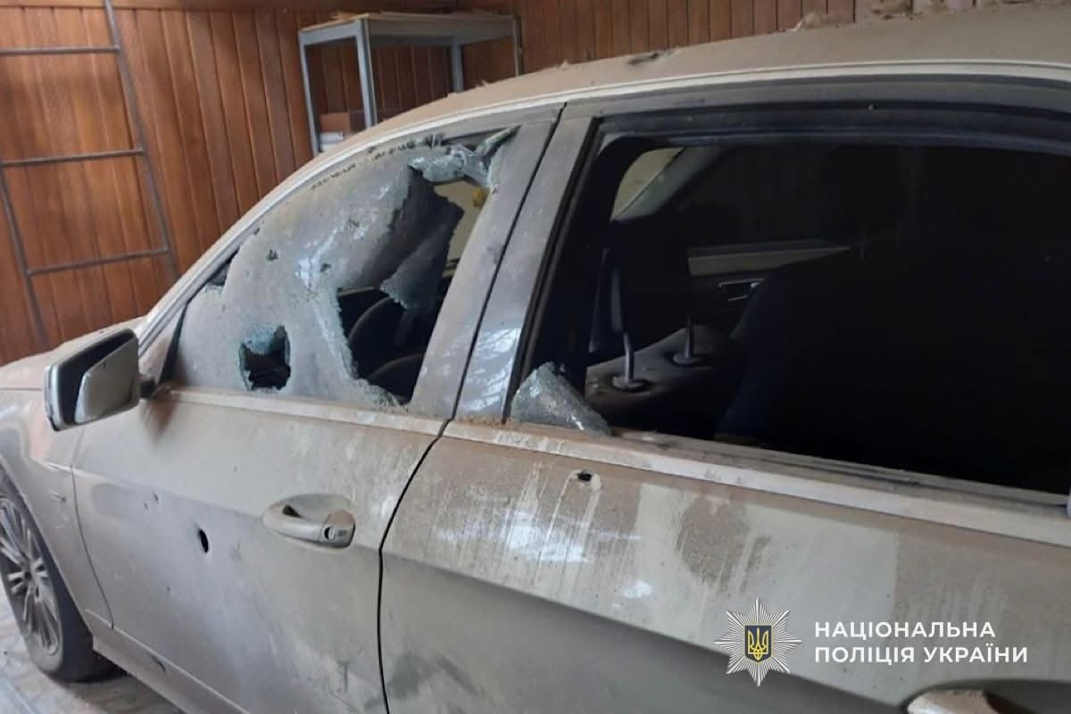 Наслідки удару по Нікополю 4 квітня