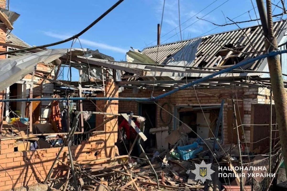 Наслідки удару по Нікополю 4 квітня