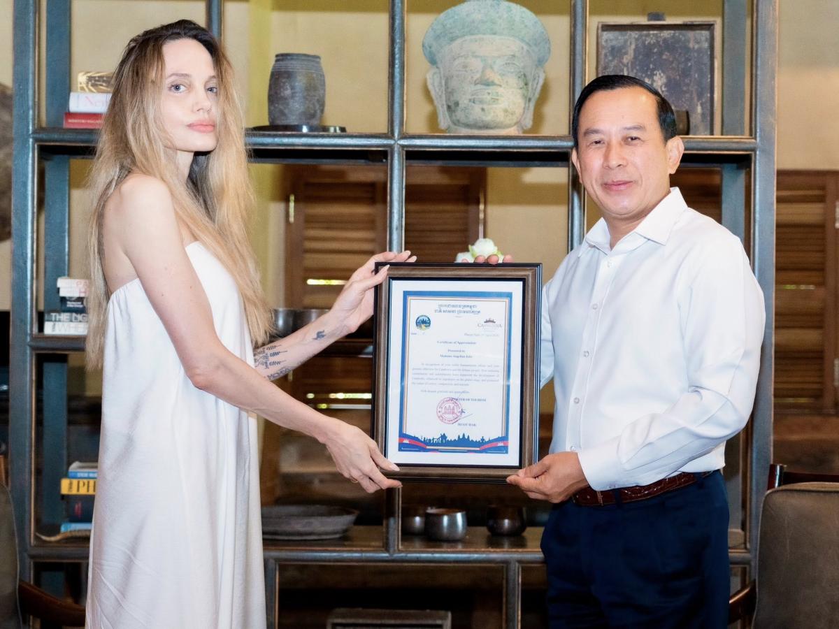 Анджеліна Джолі