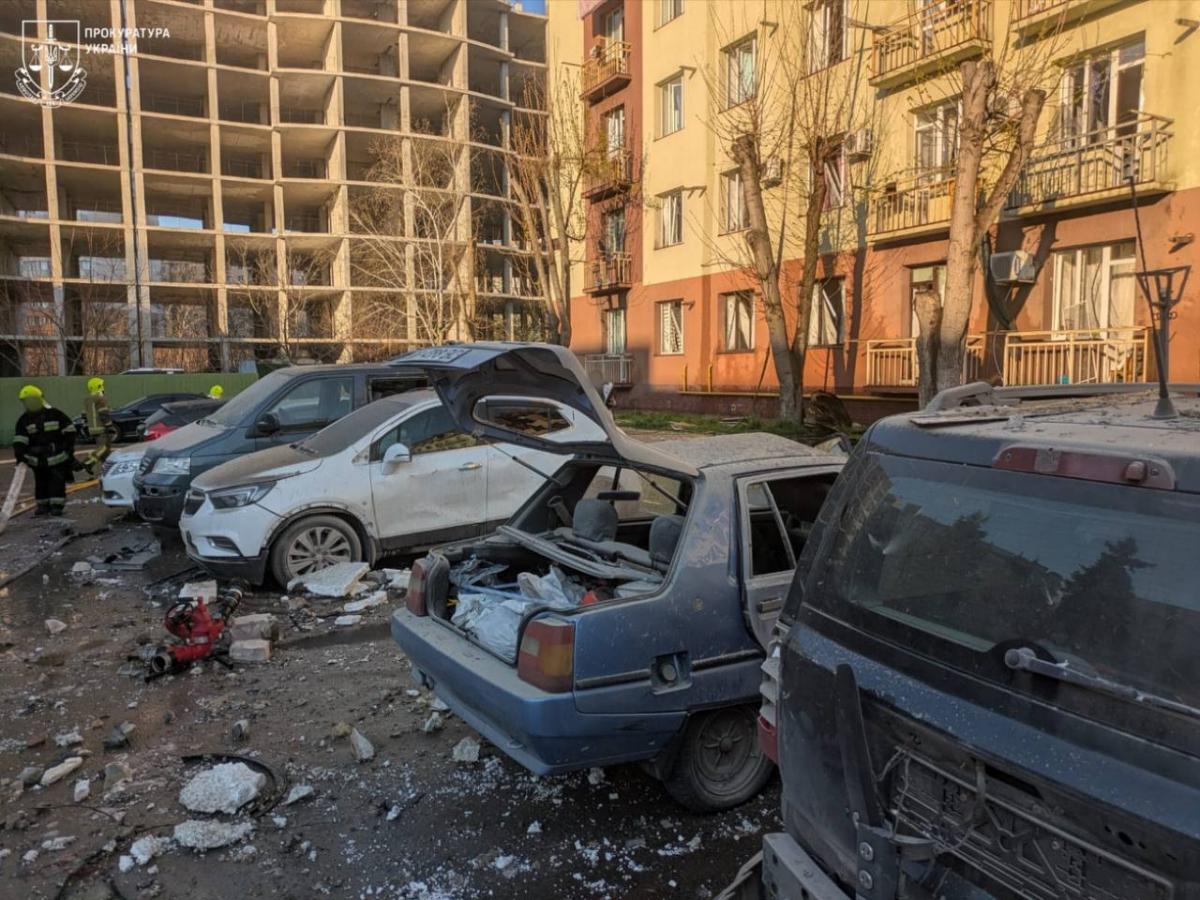 РФ масовано атакувала Одесу РФ масовано атакувала Одесу