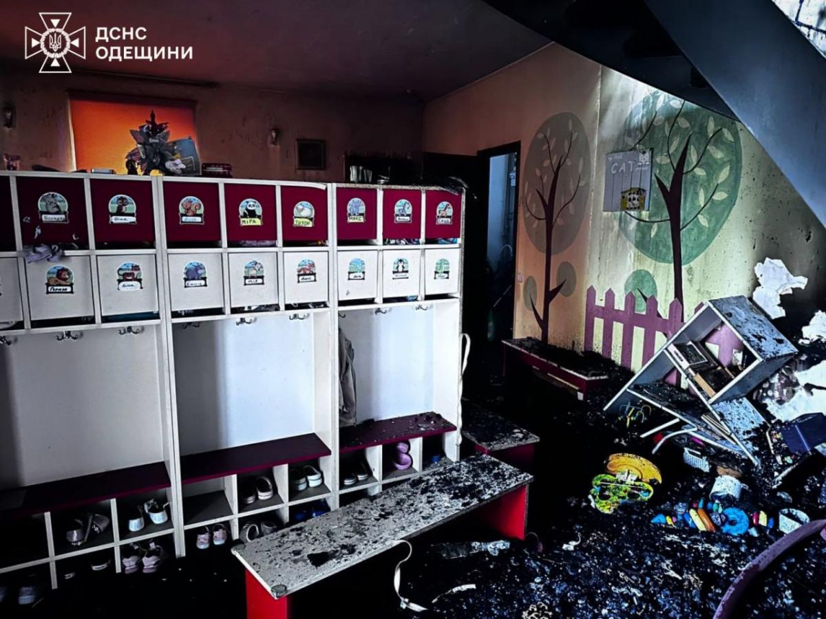 Наслідки удару по Одесі Наслідки удару по Одесі