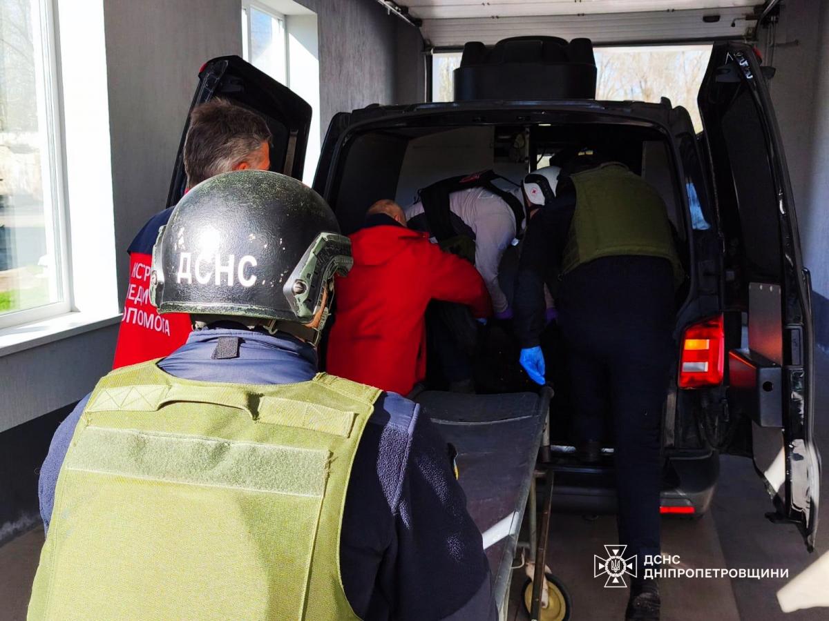 Удар по Нікополю 7 квітня