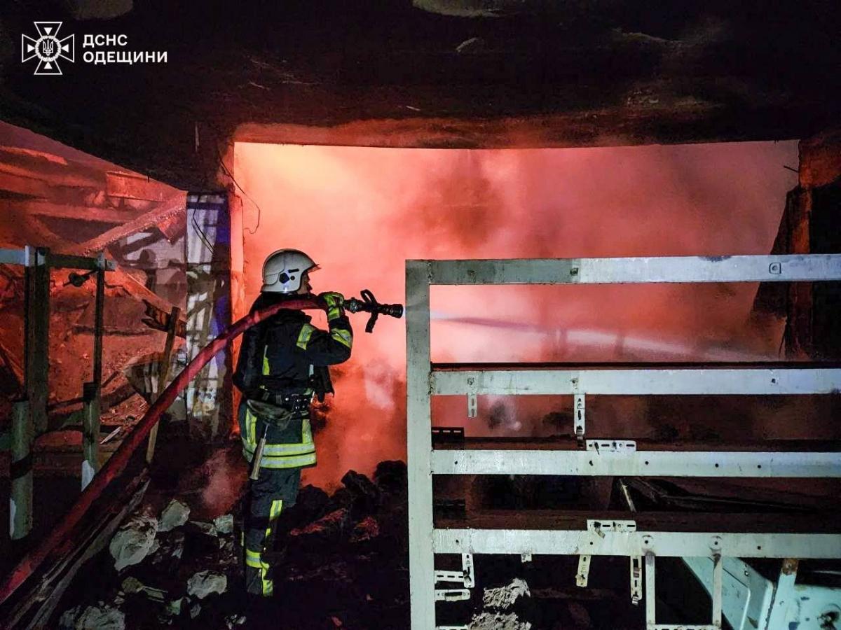 Последствия атаки дронов на Одесскую область 8 апреля