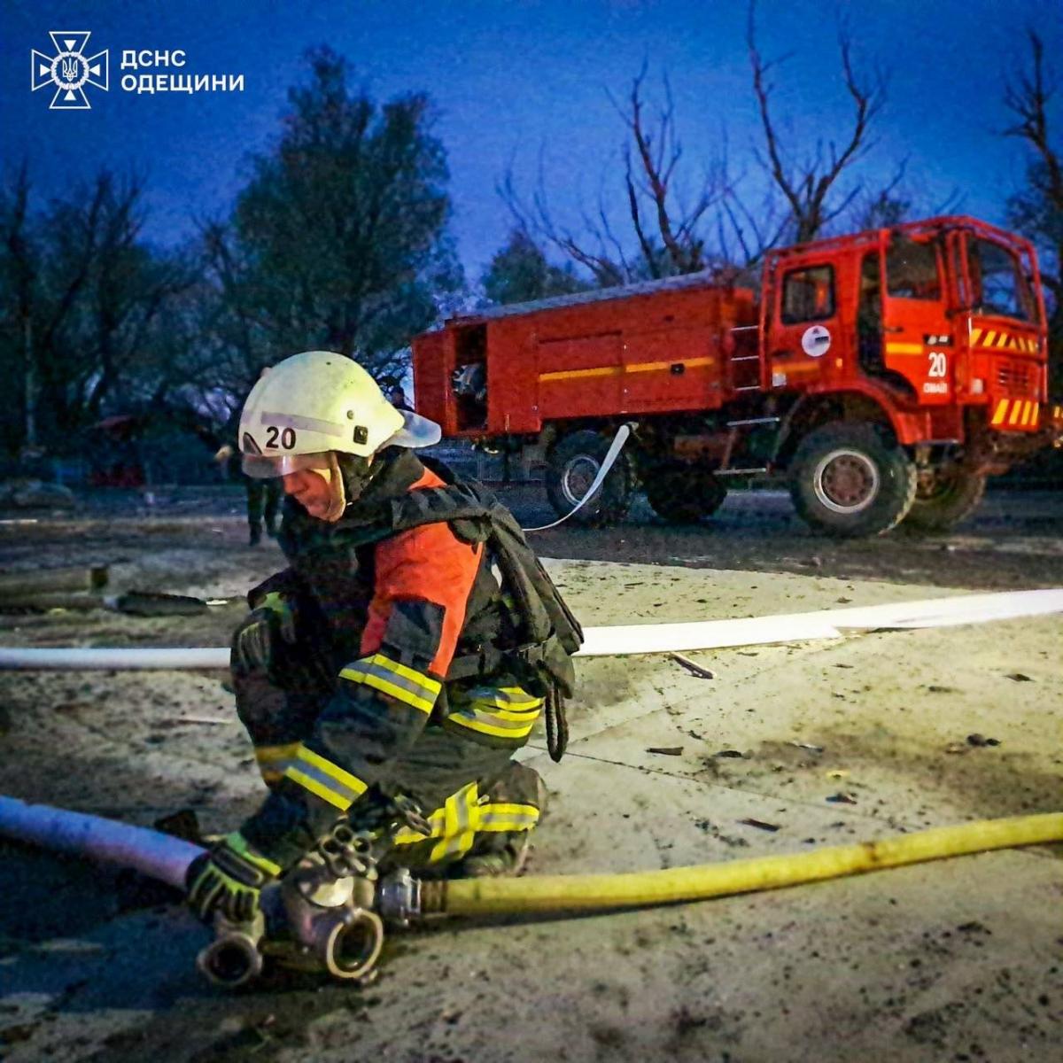 Последствия атаки дронов на Одесскую область 8 апреля