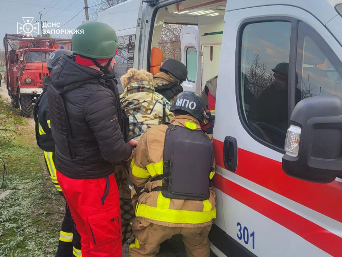 РФ масовано вдарила по Запорізькому району