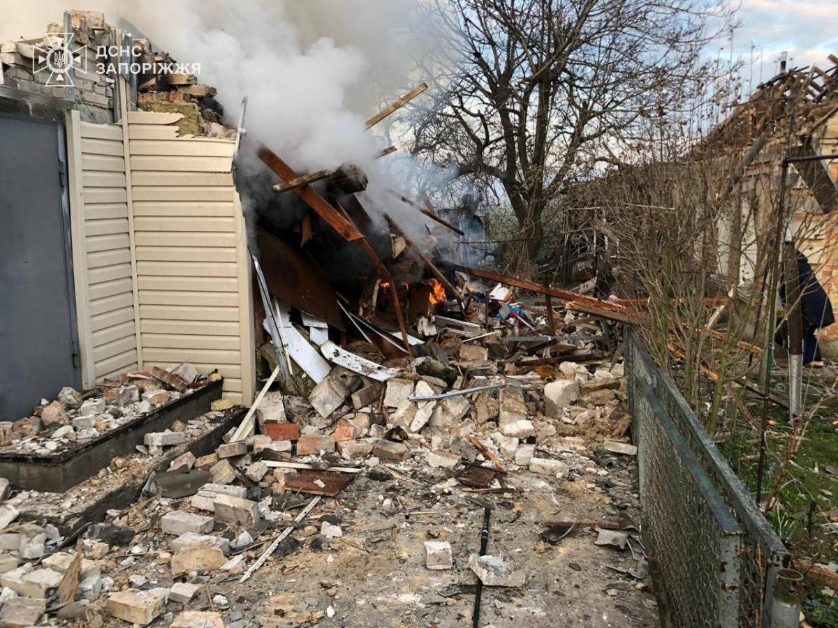 РФ масовано вдарила по Запорізькому району