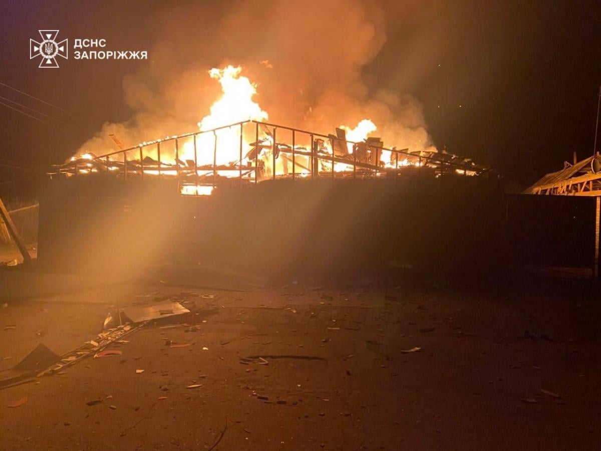 РФ масовано вдарила по Запорізькому району