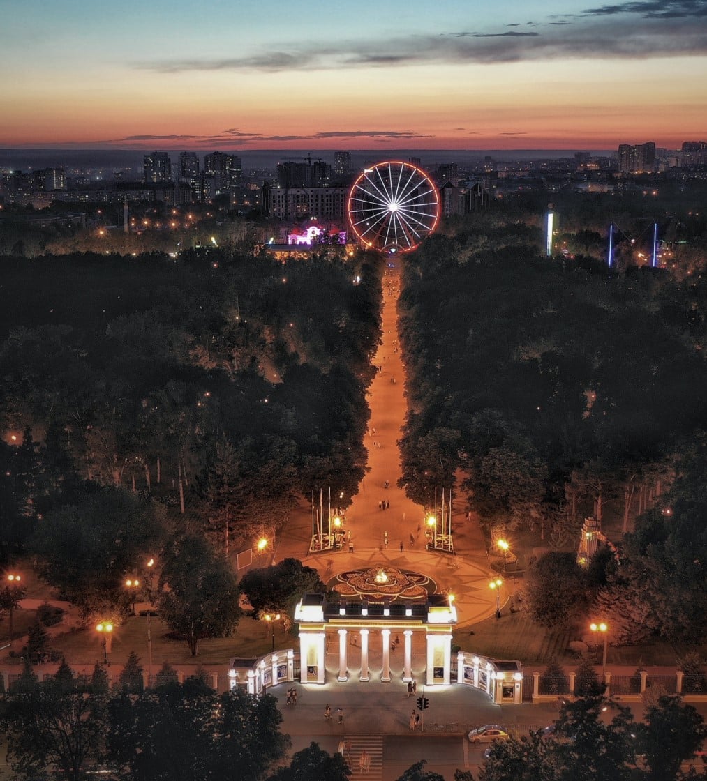 Один із найбільших парків України з різноманітними зонами відпочинку