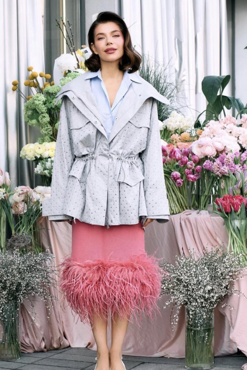 Катерину Волкову выгнали из театра Катерину Волкову выгнали из театра