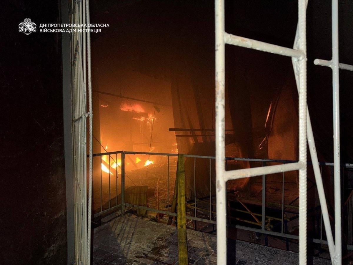 Последствия атаки на Днепр 15 апреля Последствия атаки на Днепр 15 апреля