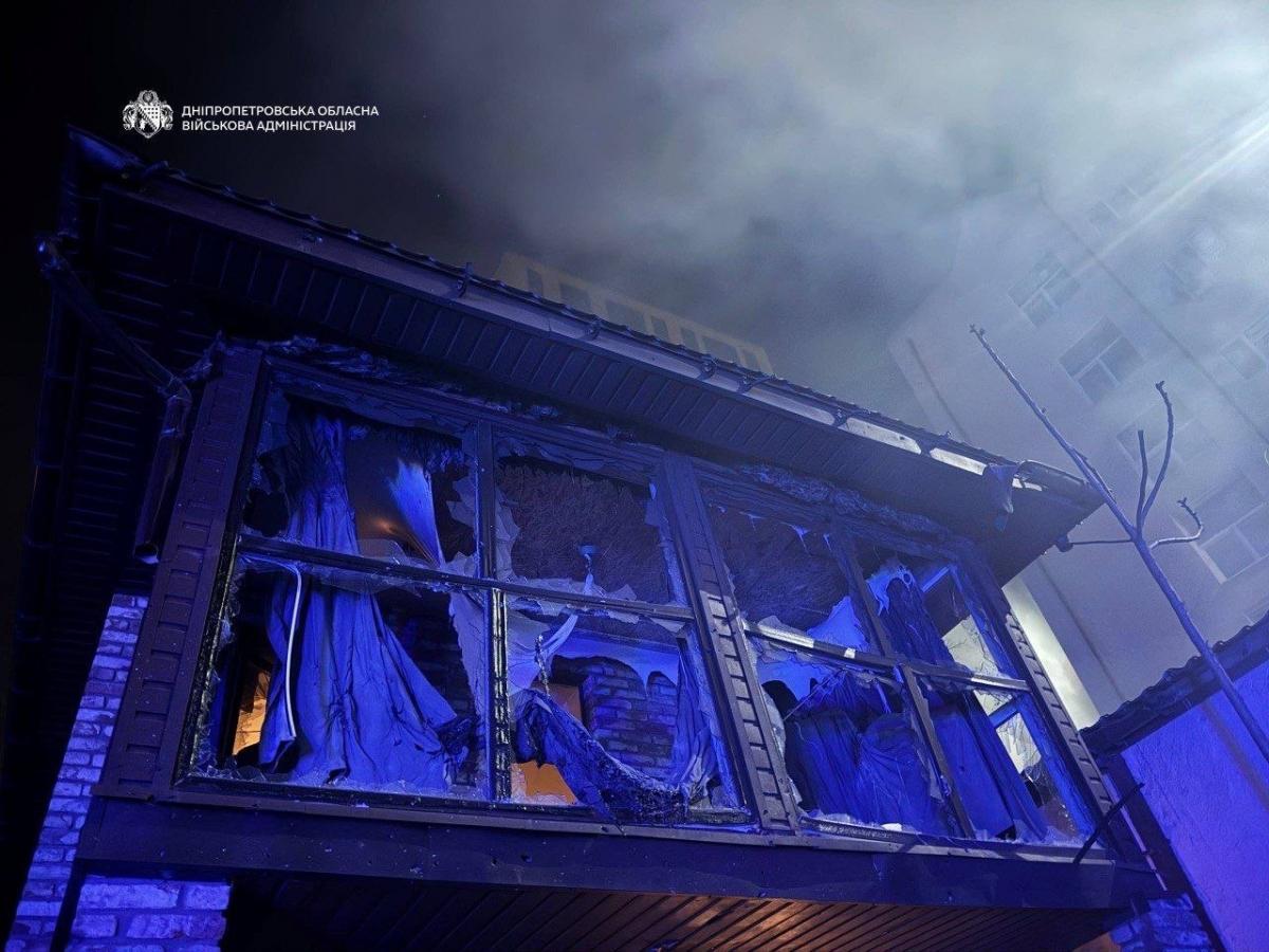 Наслідки атаки на Дніпро 15 квітня Наслідки атаки на Дніпро 15 квітня