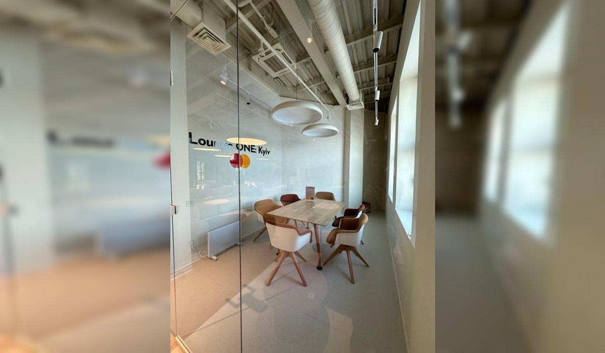 Лаунж від Mastercard на Південному залізничному вокзалі