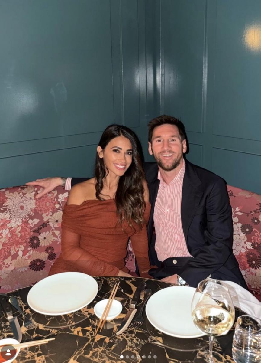 Мессі з дружиною 