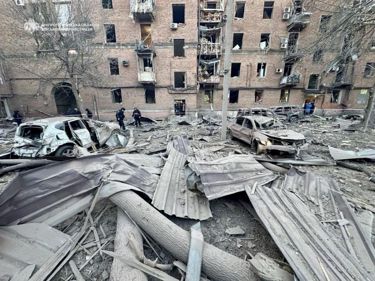 Наслідки масованого удару по Дніпру 25 квітня