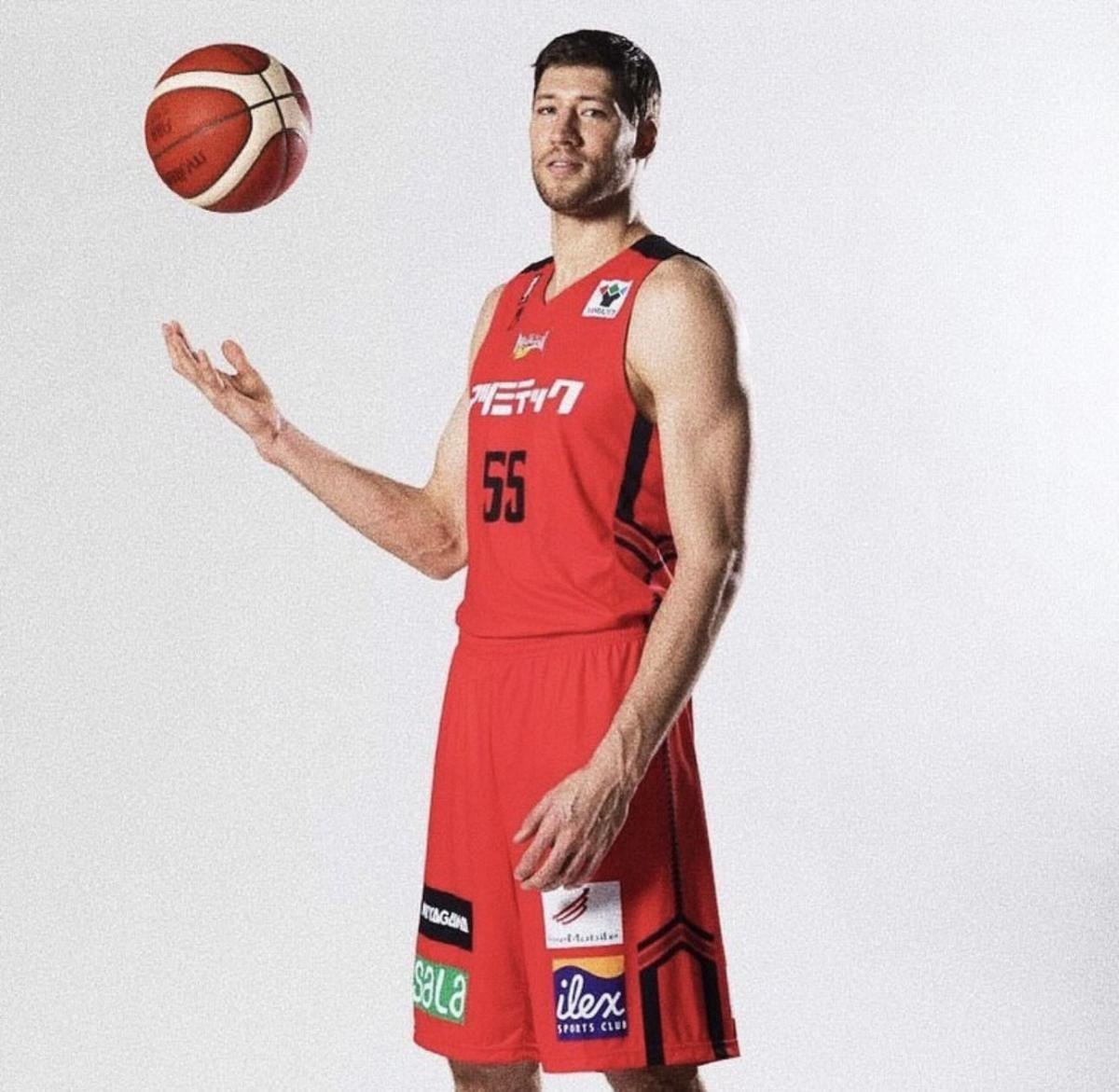 В'ячеслав Кравцов — 