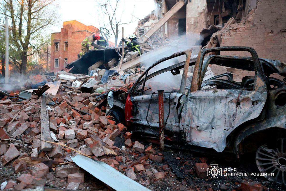 Наслідки масованого удару по Дніпру 25 квітня